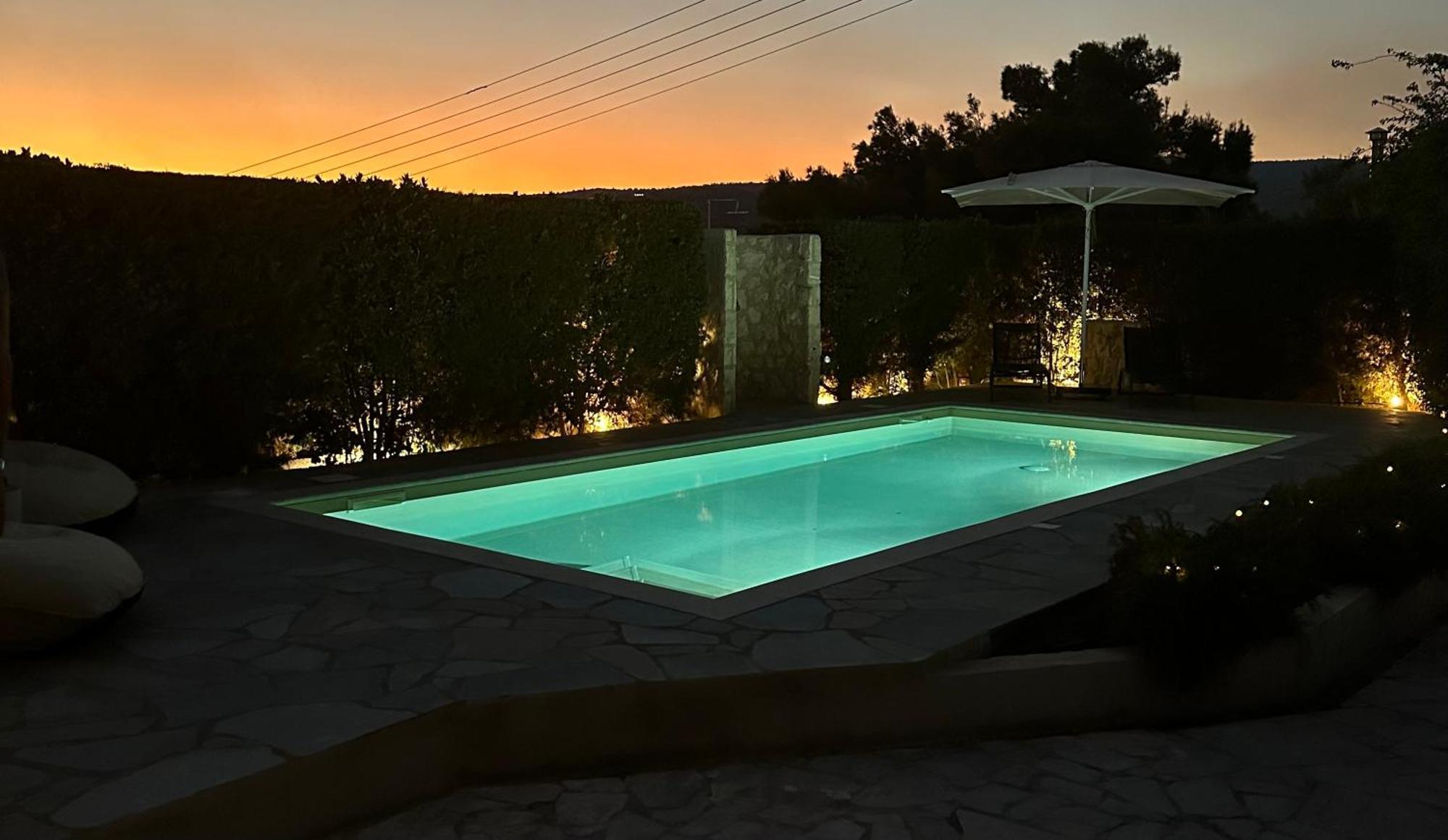 Villa Agia Marina 5M Walk To The Beach With Private Pool エクステリア 写真